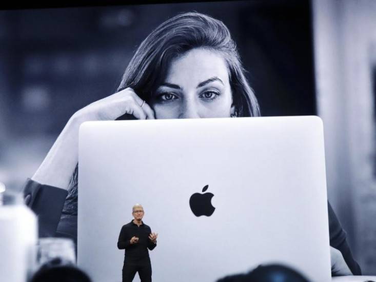 Apple chce przekonać użytkowników innowacjami oprogramowania