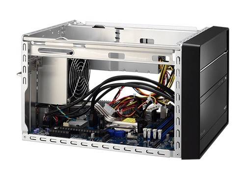 Barebone Cube dostępne ze Skylake