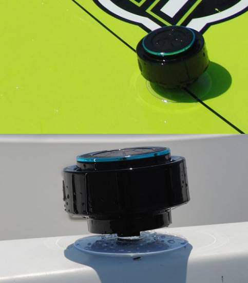 DryCase zapewnia wodoodporne głośniki Bluetooth